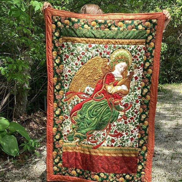 NWT. Hand Crafted Quilt Golden Christmas Angel Playing Lute - Picture 9 of 16